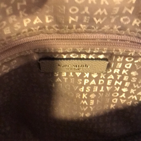 Kate Spade Cream Pebble Leather Pre-Owned Shoulder Bag w/Chainlink Detailing - Picture 8 of 16